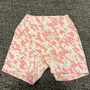 GYMSHARK SHORTS